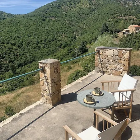 Le Paradis-gite D'artiste Сasa de vacaciones Notre-Dame-de-la-Rouvière